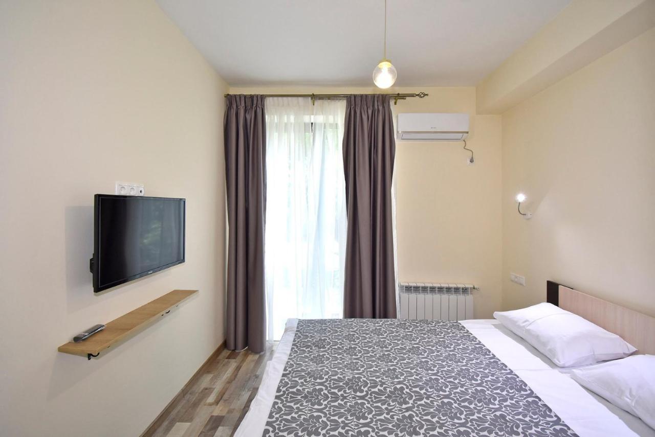 The Nut Guest House يريفان المظهر الخارجي الصورة